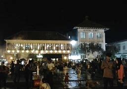 Gambar Kota Tua Surabaya Malam Hari